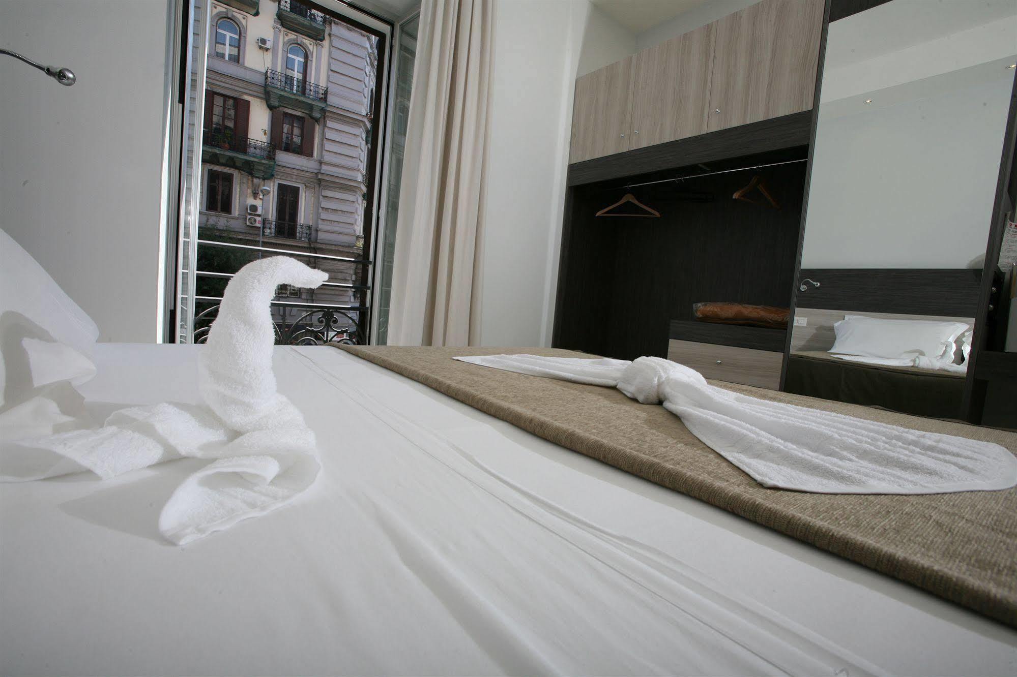 Napoli Suite Εξωτερικό φωτογραφία
